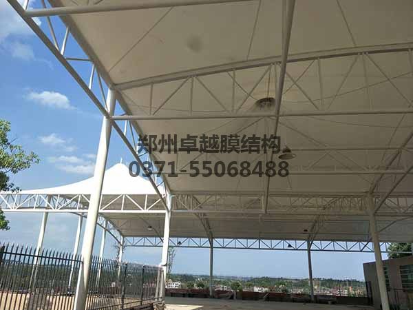 邵陽市新邵縣法治廣場門球場膜結(jié)構罩棚/頂棚內(nèi)部照